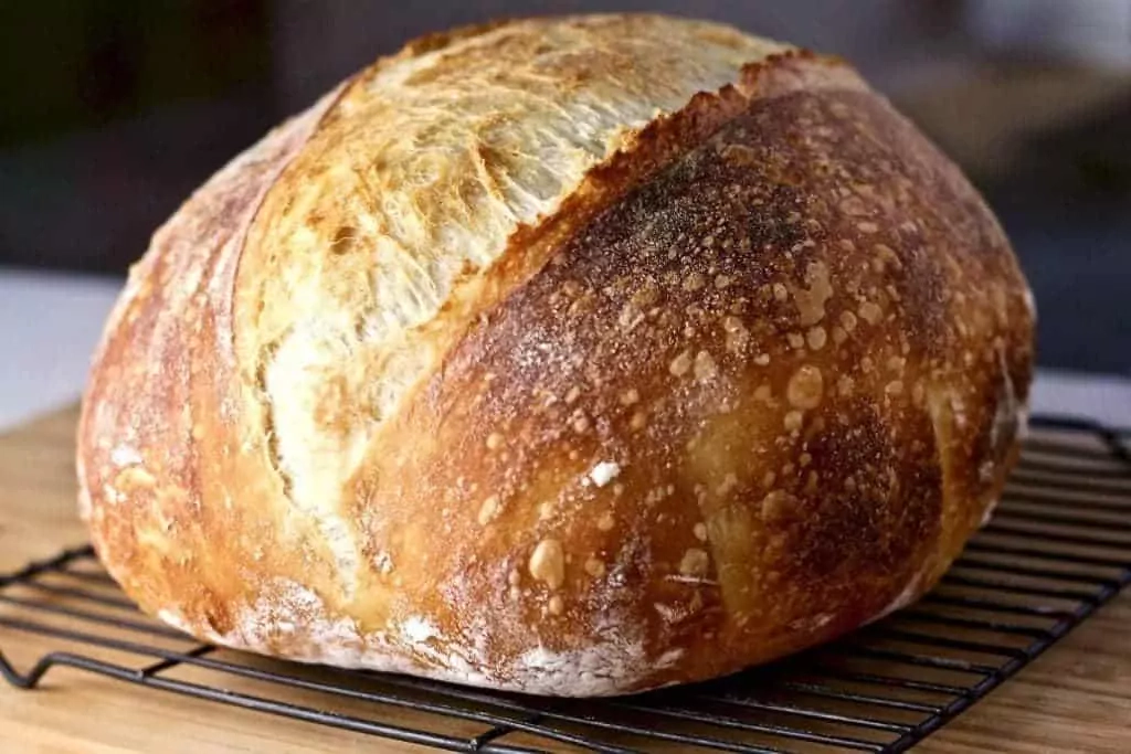 Хлеб на закваске (Sourdough Bread)