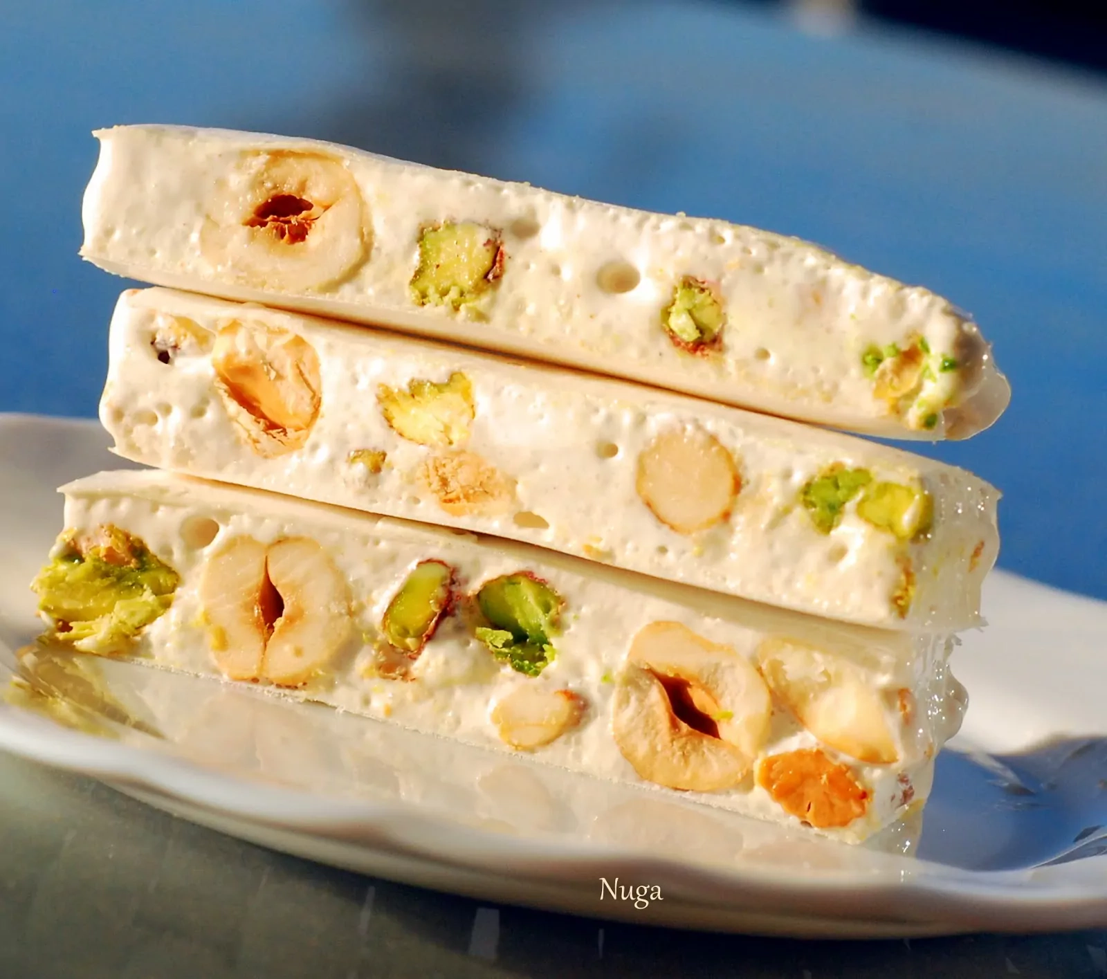 Туррон (Torrone) или итальянская нуга