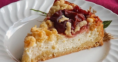 Творожный пирог со сливами (Cottage Cheese Plum Cake)