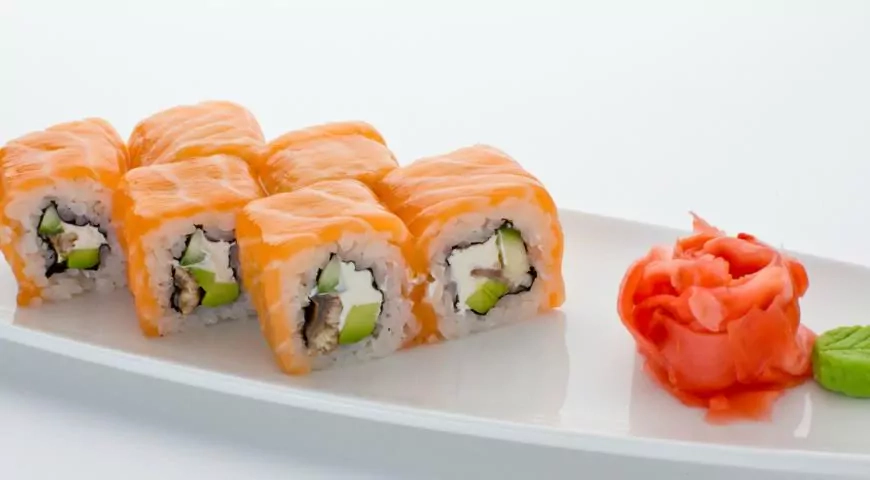 Филадельфия суши (Philadelphia sushi) - суши с лососем | Рецепт